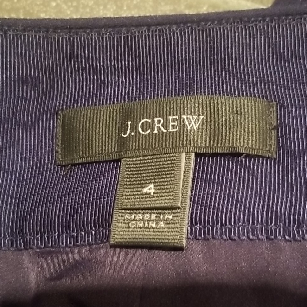 Dark blue ladies size 4 skirt J. Crew